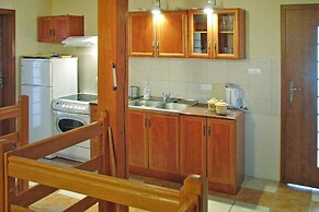 Beautiful Apartment Only 300m From the Lake, Bogdany