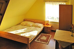 Beautiful Apartment Only 300m From the Lake, Bogdany