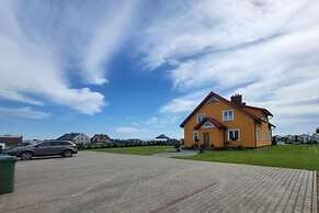 Comfortable Apartment, Pool, Sauna, Jacuzzi