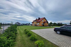 Comfortable Apartment, Pool, Sauna, Jacuzzi