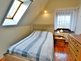 Holiday Home With Sauna, Ustronie Morskie