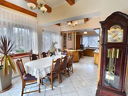 Holiday Home With Sauna, Ustronie Morskie