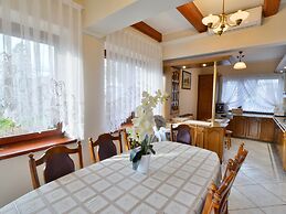 Holiday Home With Sauna, Ustronie Morskie