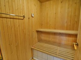 Holiday Home With Sauna, Ustronie Morskie