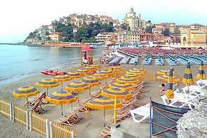Apartment in Imperia Near the sea