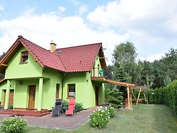 Holiday Home for 10 People, Close to the Lake