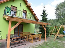 Holiday Home for 10 People, Close to the Lake
