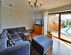 Large Holiday Home With Garden, Kolobrzeg