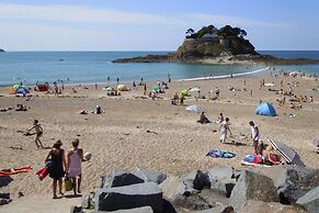 Terraced House, St Meloir des Ondes