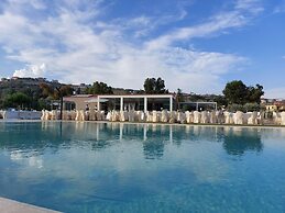 Mobile Home With Veranda in the Residence Rebi Village in Imperia-ex T