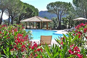 Residence Salina Bay, Porto Vecchio, Apartment Pool Side-ex TUI