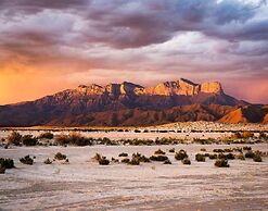 Holiday Home in a top Location Near Lake