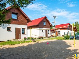 Comfortable Holiday Homes, Pool, Jaroslawiec
