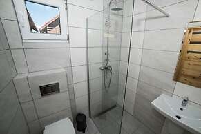 Comfortable Holiday Homes, Pool, Jaroslawiec