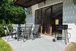 Comfortable Holiday Homes, Pool, Jaroslawiec