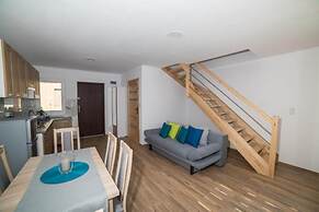 Comfortable Holiday Homes, Pool, Jaroslawiec