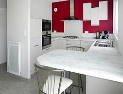 Comfortable Semi-detached House With Terrace