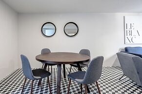 2BR Roma Norte - Parking, Sleeps 6 - Internet