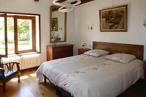Holiday Home Landeleau in Brittany