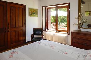 Holiday Home Landeleau in Brittany