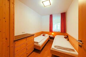 Apartment in Naz-sciaves With Garden