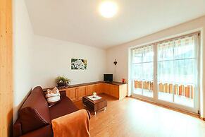 Apartment in Naz-sciaves With Garden