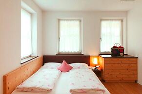 Apartment in Naz-sciaves With Garden