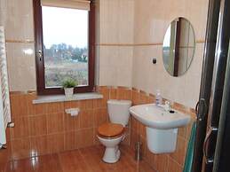 Big Holiday Home in a Quiet Location in Kolczewo