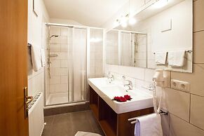 Apartment in Ischgl With Parking Space