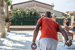 Terraced House in the Domaine Les Tamaris et Les Portes du Soleil, Por