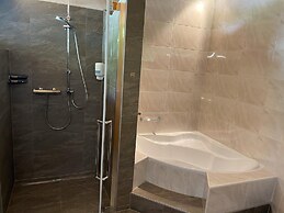 Lehner Schlossl With Whirlpool and Sauna