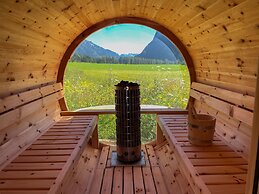 Lehner Schlossl With Whirlpool and Sauna