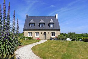 Breton Holiday Home on the Pink Granite Coast
