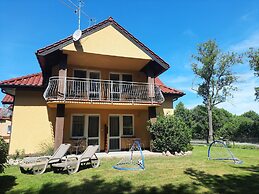 Spacious Holiday Home in Sieroslaw