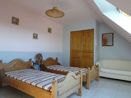Holiday Home, Moelan sur Mer