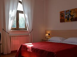Villa in Casalini With Pool & Olive Garden