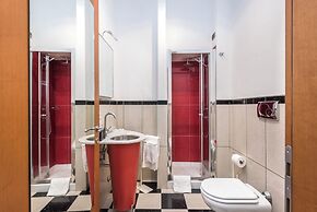 Cardinal Vatican INN