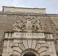 Cardinal Vatican INN