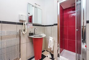 Cardinal Vatican INN