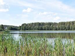 Holiday Home, Niesiolowice
