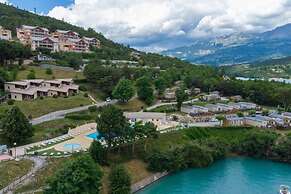 4-room-apartment With Lake View in Residence L'ecrin du Lac, Chorges