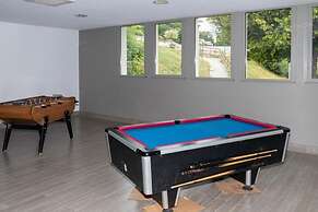 4-room-apartment With Lake View in Residence L'ecrin du Lac, Chorges