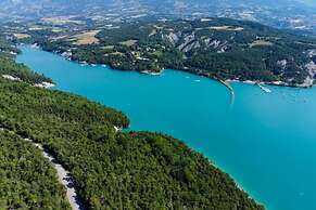 4-room-apartment With Lake View in Residence L'ecrin du Lac, Chorges