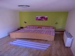 Ferienwohnung Direkt am Hafen in Fehmarn-orth