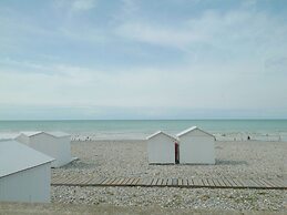 Beautiful Apartment, 2 Terraces, Near Beach