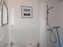 Beautiful Apartment, 2 Terraces, Near Beach