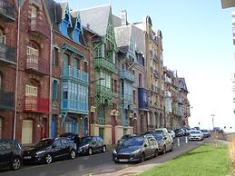 Beautiful Apartment, 2 Terraces, Near Beach