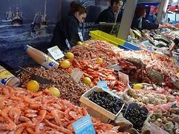 Beautiful Apartment, 2 Terraces, Near Beach