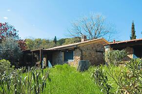 Gorgeous Apartment in Guardistallo