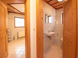 Apartment Johann in Wald im Pinzgau With Balcony